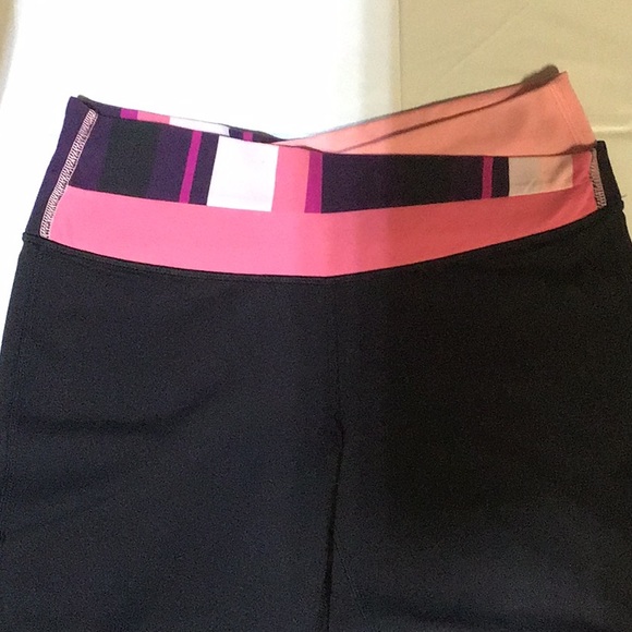 Lululemon leggings. - Picture 2 of 5